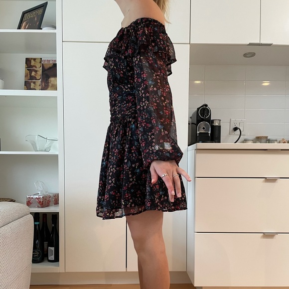 Urban Outfitters flower dress - Picture 4 of 5